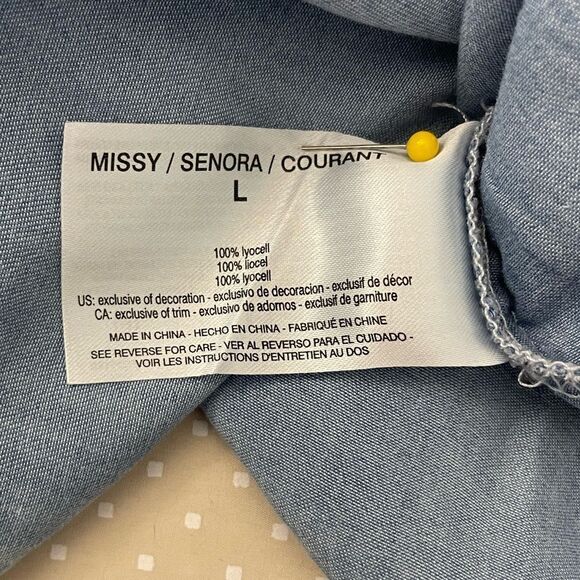 Vintage America Chambray Embroidered Dress Size Large - Picture 6 of 6